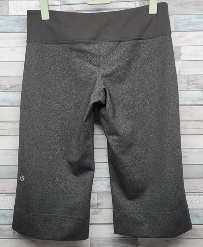 Lululemon Clam Digger II Shorts Size 4 Wide Leg Cropped Shorts Gray Ribbed Waist - Picture 5 of 8