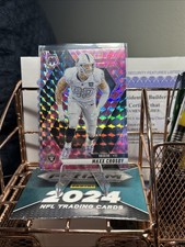 2025 Panini Mosaic Maxx Crosby #249 Pink Camo Mosaic Prizm Raiders