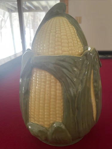 Vintage Shawnee Pottery Cookie Jar King Corn with lid yellow/green good conditio