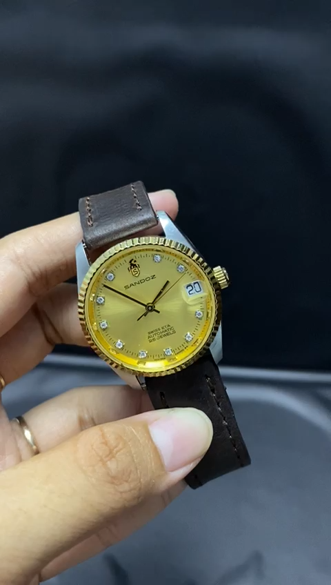 Rare Sandoz Automatic ETA Swiss 8173-D-77-2 Gold Dial Diamond 70s