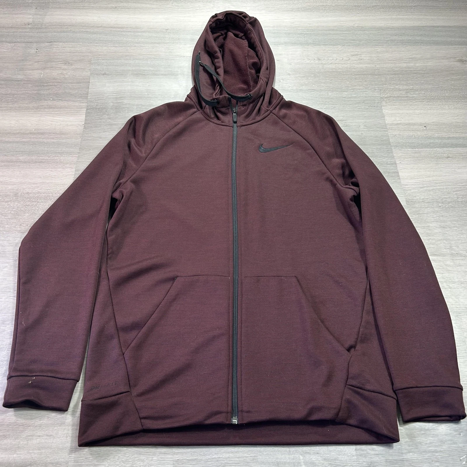Nike Therma Hoodie Mens Medium Red Full Zip Fleece Sweatshirt 860465-655