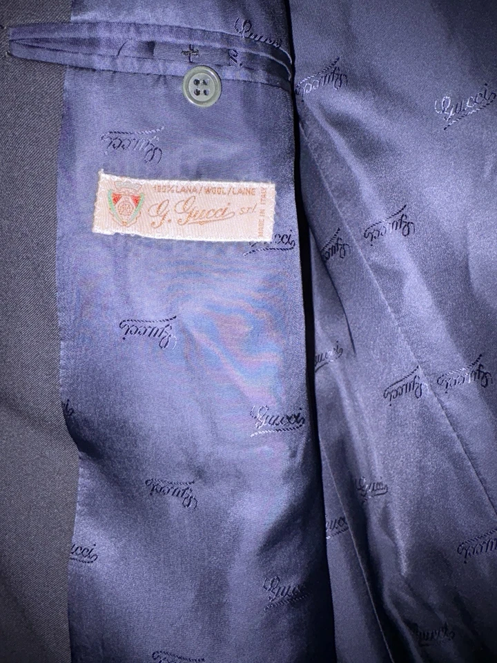 $1995 Brand New Authentic Gucci Wool Jacket Blazer Navy - Image 4 of 4