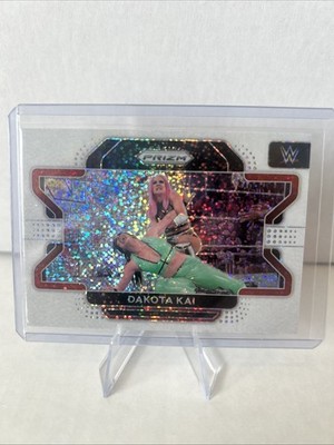 Dakota Kai WWE 2022 Prizm White Sparkle SSP #99