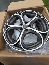 Set of 4 MSW 82 by OZ 18-inch Alloy Wheels 5x108 fit Ford Volvo read description