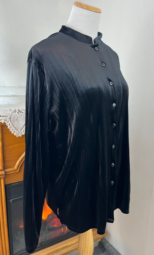 Linden Hill Velveteen Black Button Front Stretch Top ~ XL - Picture 3 of 7