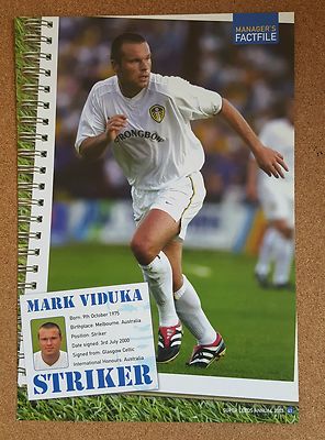 Super Leeds United Football Annual (Soccer) Single Player Pictures - Various