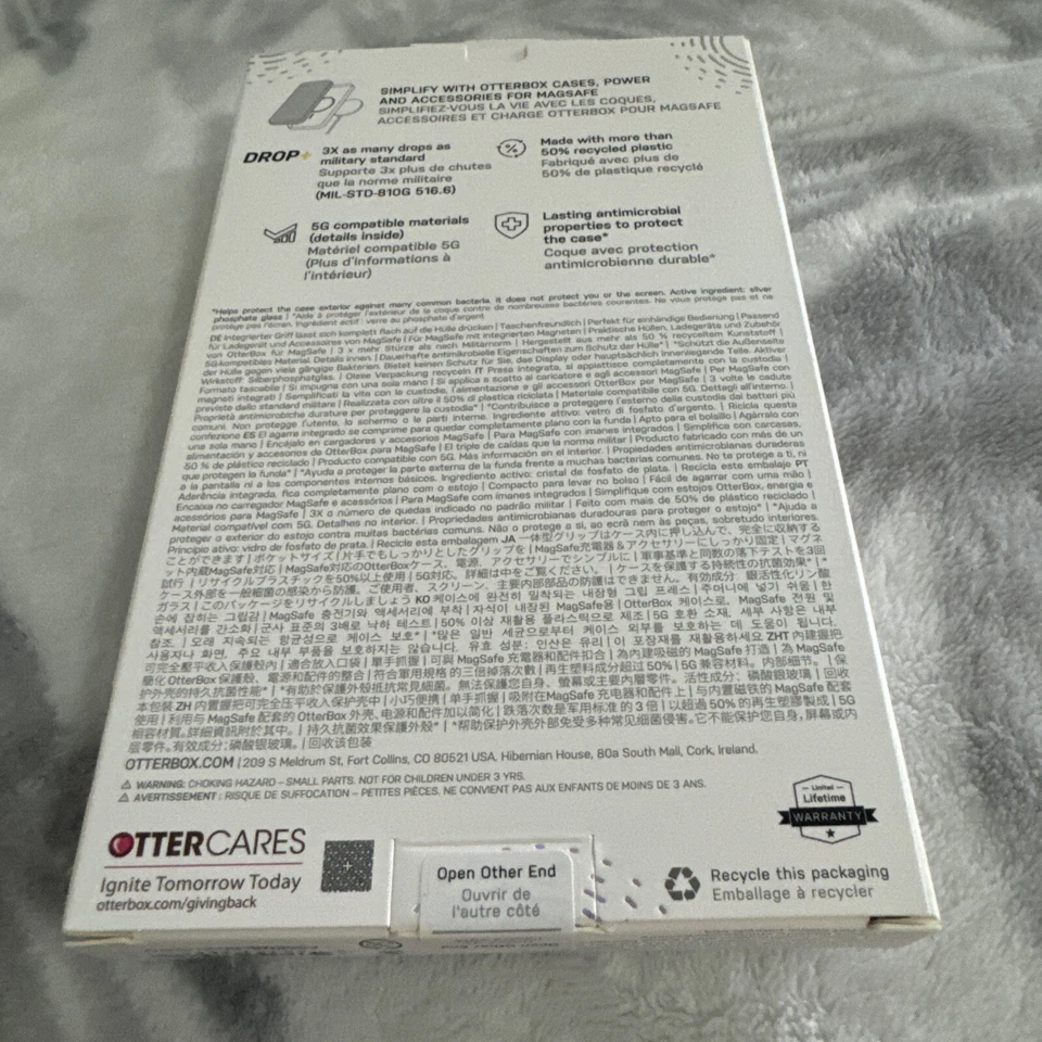 Otter Box Otter Grip SYMMETRY SERIES Case for iPhone 14 Pro -Chill Out Green New - Image 2 of 4