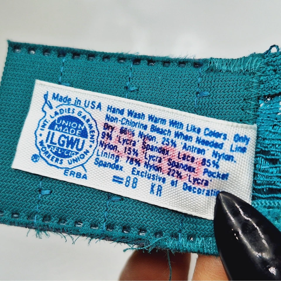 Sujetador de Colección Años 70 Maidenform Rendezvous 36D Segunda Piel Verde azulado Brillante Satinado Encaje Con Cable Foto 4 de 4