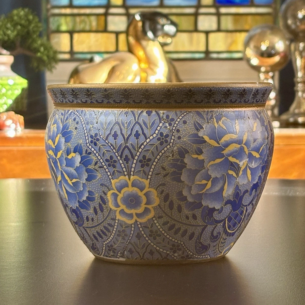 Porcelain & Pottery Vintage Original Antique Chinese Pots for sale