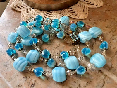 Antike Halskette 2-reihig Glasperlen Venedig blau blättert & Murano Sommerso 47cm