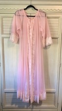 Vintage Miss Elaine Sheer Pink Lace Peignoir Robe Dressing Gown Medium Coquette