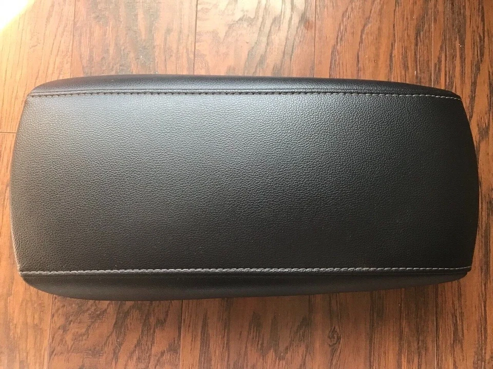 Cubierta de tapa de consola central Fusion 2017-2019 reposabrazos superior reposabrazos contenedor de almacenamiento negro Foto 2 de 4