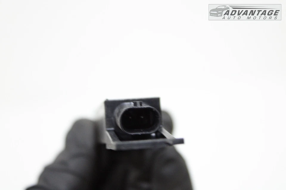 Módulo de control de antena de entrada sin llave Buick Encore GX 2020-2022 13592781 OEM Foto 4 de 4