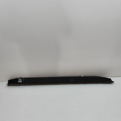 Pièces supérieures de pare-chocs arrière TOYOTA LAND CRUISER J150