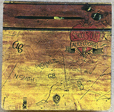 ALICE COOPER - School's Out (1972 original pressing) Vinyl LP Record. EXCELLENT