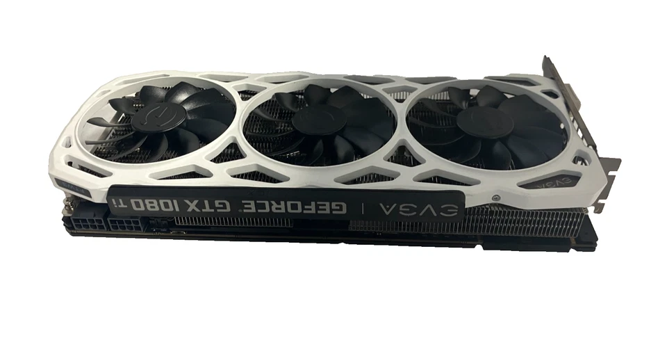 EVGA GEFORCE GTX 1080 TI 11GB GDDR5X GRAPHICS CARD 11G-P4-6796-K1 Cable included - Image 2 of 4