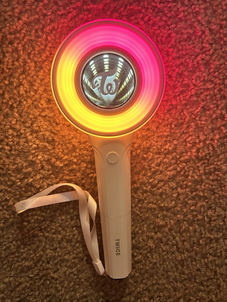 新品未使用！TWICE CANDYBONG VER.3 INFINITY ♾️ Amazon.com: Twice Candybong Infinity Ver3. Official