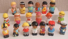 Happyland Figures.Please choose from menu.From £1.90 each. Any amount same post