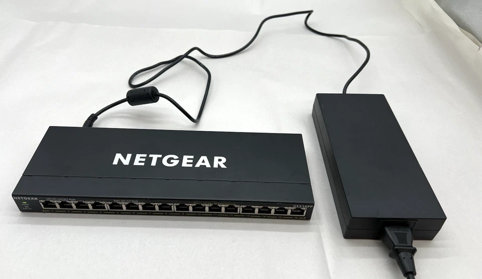 NETGEAR 16Port Gigabit Ethernet Unmanaged PoE+ Switch GS316PP /w 16x PoE+ @ 183W - Image 2 of 4