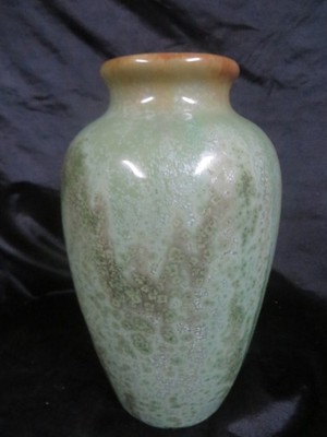 Fulper Pottery Cucumber Green Crystaline Vase Arts & Crafts Stunning Glaze