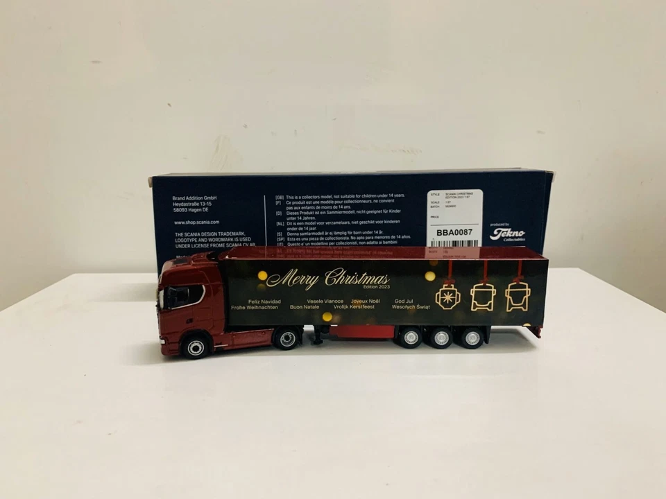 Tekno Scania Christmas Edition 2023 1:87 Scale DieCast Model Truck in Box Gift - Image 3 of 4