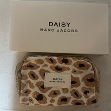 Daisy Marc Jacobs Leopard Print Cosmetic Bag Clutch Zip NEW