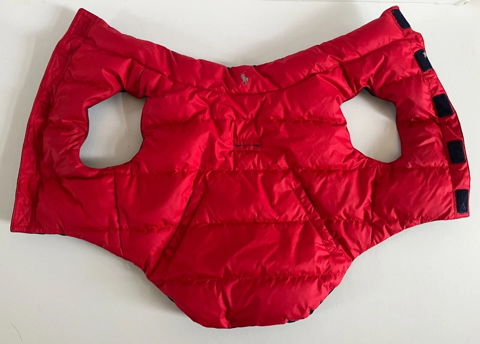 Abrigo acolchado reversible rojo y azul marino Polo Ralph Lauren perro con velcro® ec oficial Foto 3 de 4
