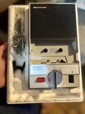 Atlantic Solid State Cassette Tape Recorder model KH-158 + Microphone, UNTESTED