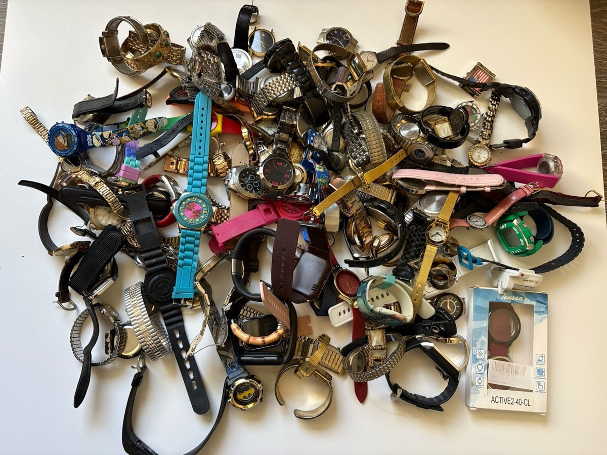 11 Pounds Assorted Watches: Untested