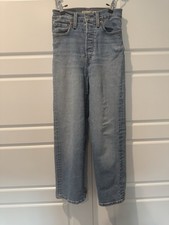 Levi  s Ribcage Straight Ankle Button Fly Light Wash Denim Jeans Size 24