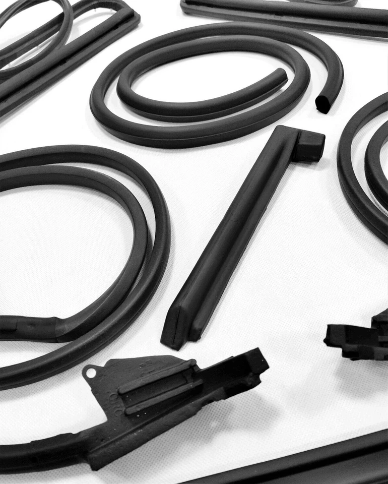 Chevrolet Corvette C3 Coupé (1978–1982) Dichtungssatz für Dichtungen, 9... - Bild 2 von 4