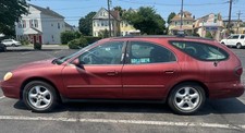2001 Ford Taurus SE