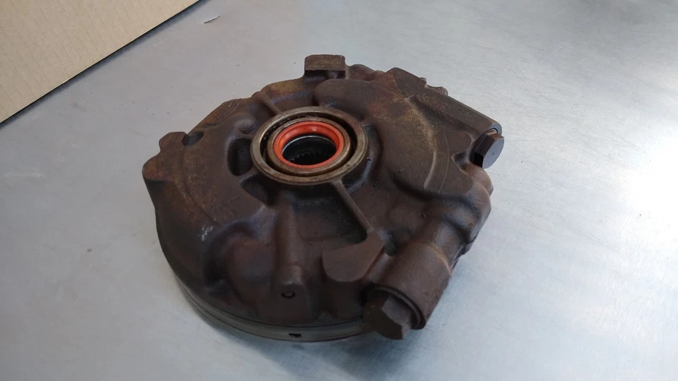 Oldsmobile F85 Cutlass Jetfire 215 V8 Transmission Front Pump Assy.  1961 - 63 - Image 3 of 4