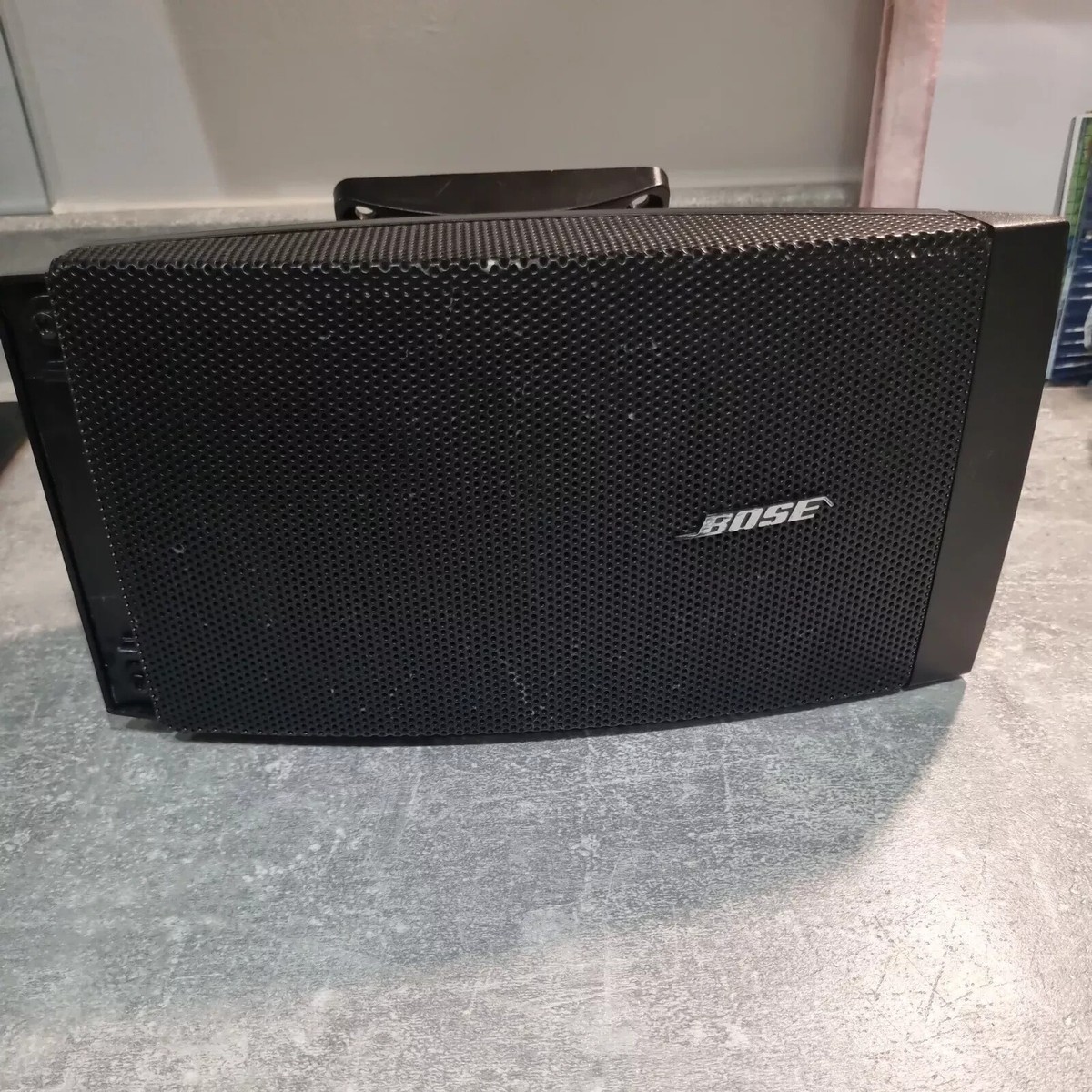 スピーカー・ウーファー BOSE FreeSpace DS 16S Loudspeaker Bose FreeSpace DS 16S high-performance Loudspeaker 70/100V MISSING