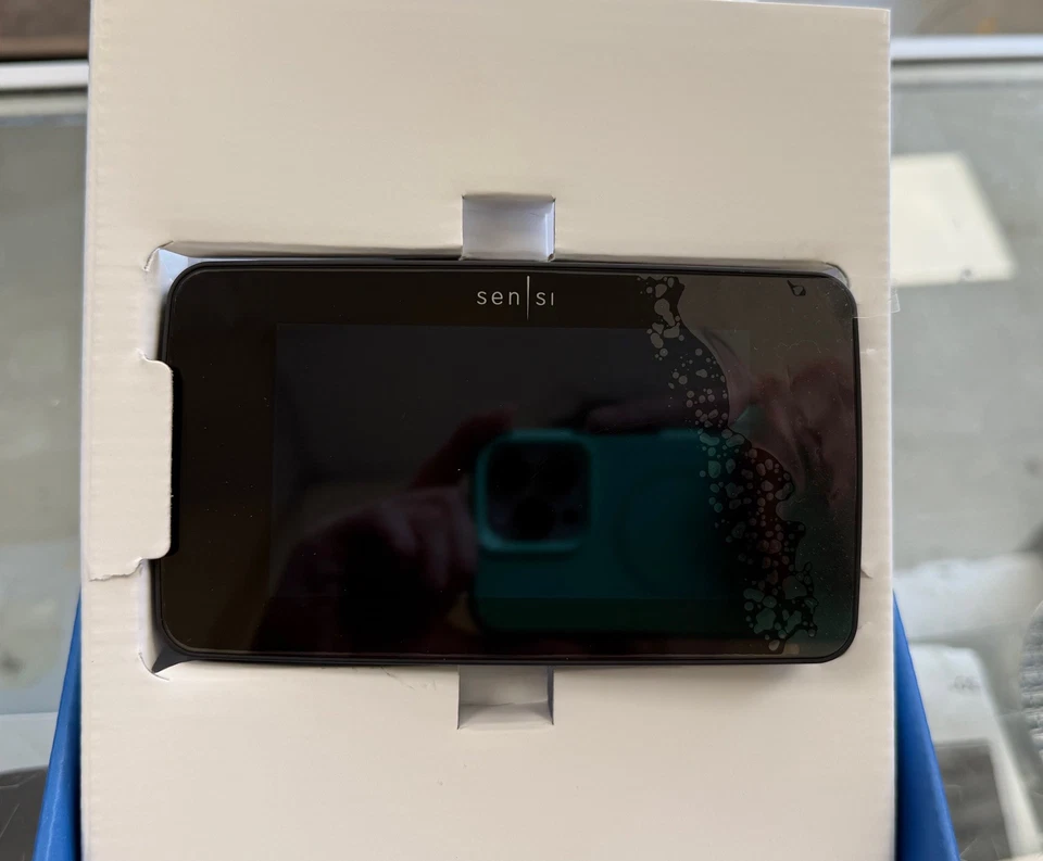 Sensi Touch 2 Smart Thermostat with Touchscreen Color Display ST76 - Image 4 of 4