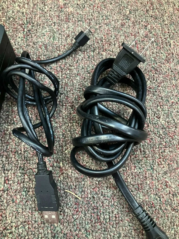 Accesorios SONY PS4 VR [Unidad Procesadora, Controlador de Movimiento, Cámara, Cable] Foto 4 de 4