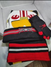 Star Wars Boys Hat Glove Scarf Set One Size NEW
