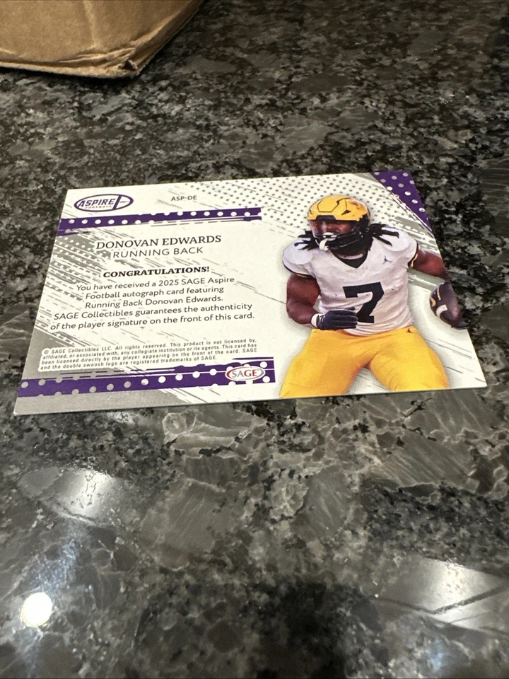 2025 Sage Aspire Green Foil Rookie Donovan Edwards Auto #4/5 Michigan NY Jets - Image 3 of 3