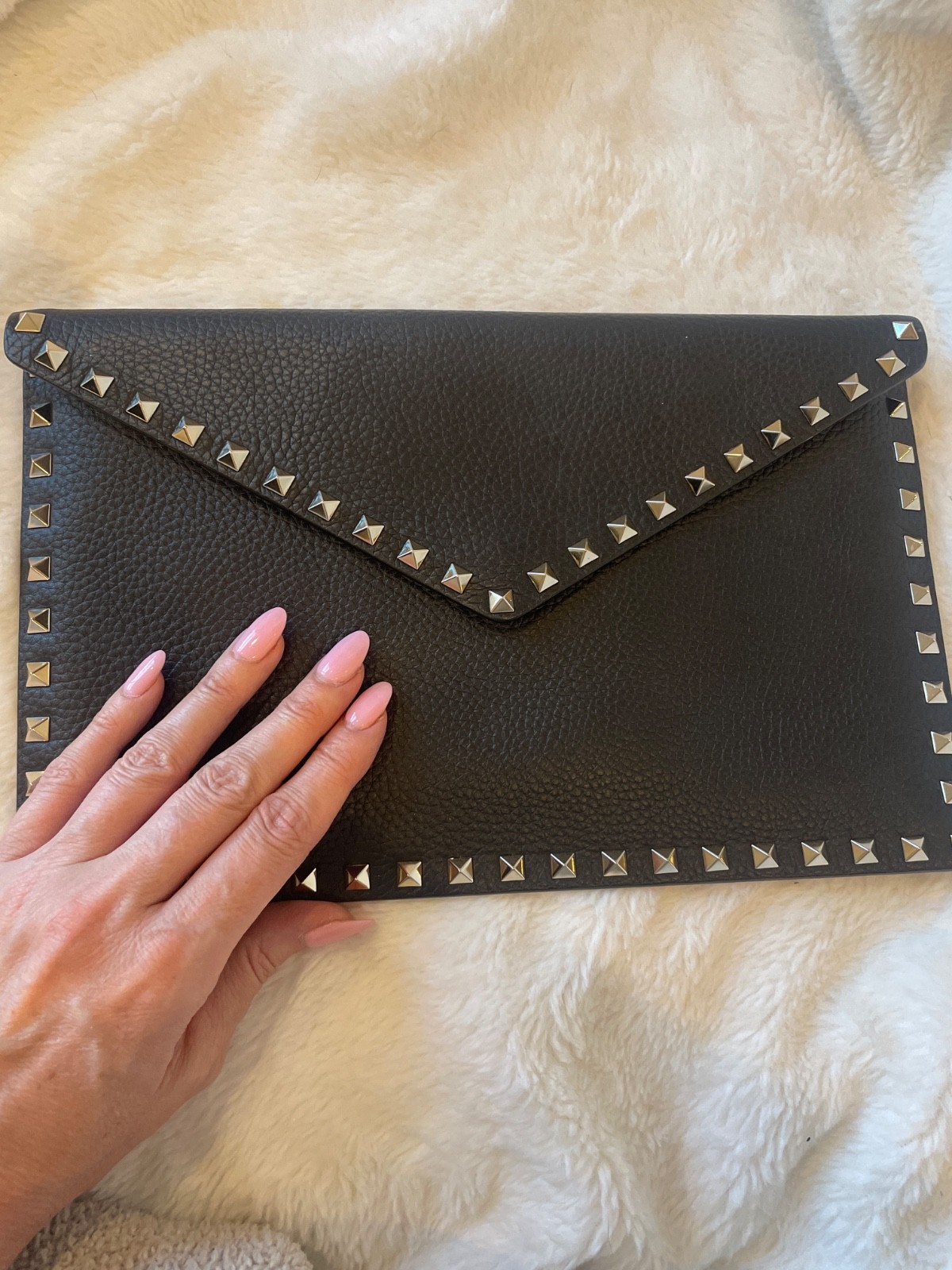 Valentino Garavani Rockstud Large Envelope Clutch Bag thumbnail 10