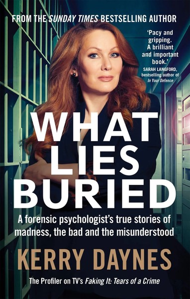 What Lies Buried | Kerry Daynes | Englisch | Taschenbuch | 2021 | Yen Press-image