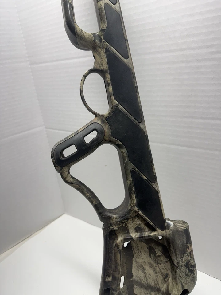 Bowtech Stryker Strykezone 380 Replacement Stock Camo Crossbow See Description - Image 3 of 4