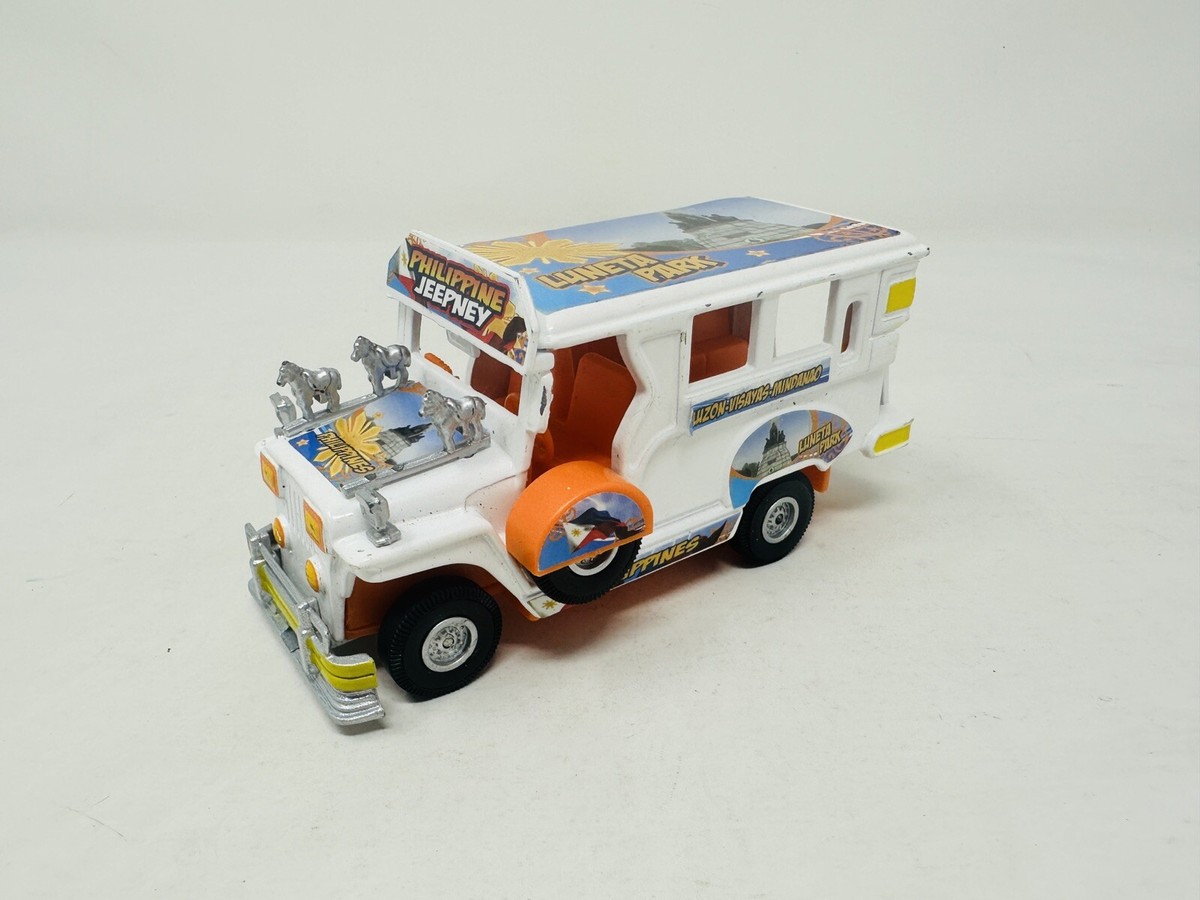 Philippine Jeepney Die-Cast Luneta Park Truck Pull Back Action 1