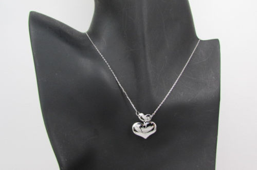 Collana Corta Donna Moda Argento Metallo Catena Cuore Charm Ciondolo Amore Doppio - Foto 6 di 8