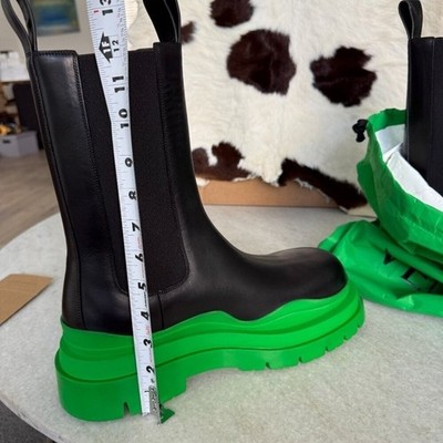 Bottega Veneta 630284 Unisex Military Black Leather Green & Black Tire Boots 39 s-l400.jpg main image 4