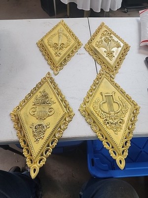 Set Of 4 Yellow Homco Mid Cent Modern Diamond Shape Regency Floral Wall Plaques