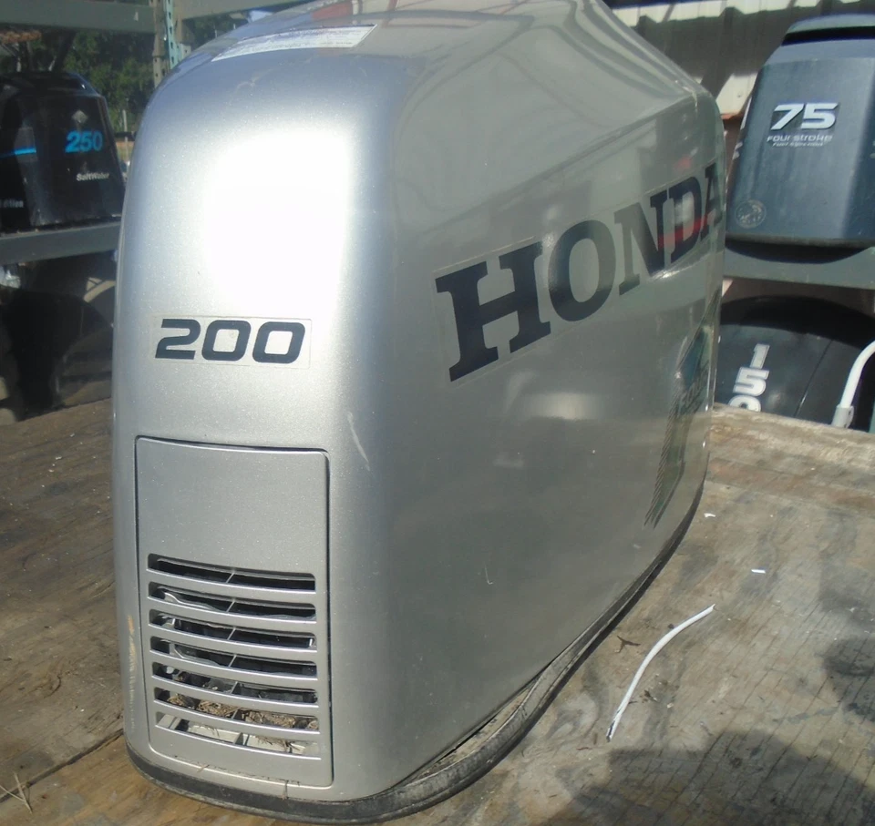 Conjunto de cubierta superior de motor usado 200 225 hp Honda 200 hp 4 motor fueraborda de cuatro tiempos Foto 2 de 4