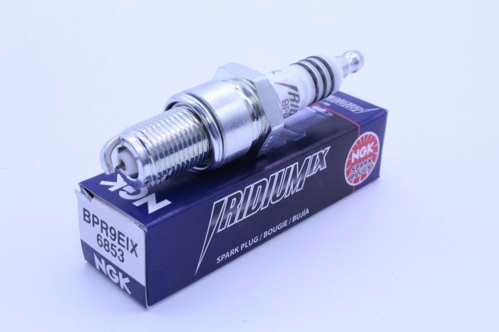 NGK 6853 BPR9EIX IRIDIUM Fits IX SPARK PLUG