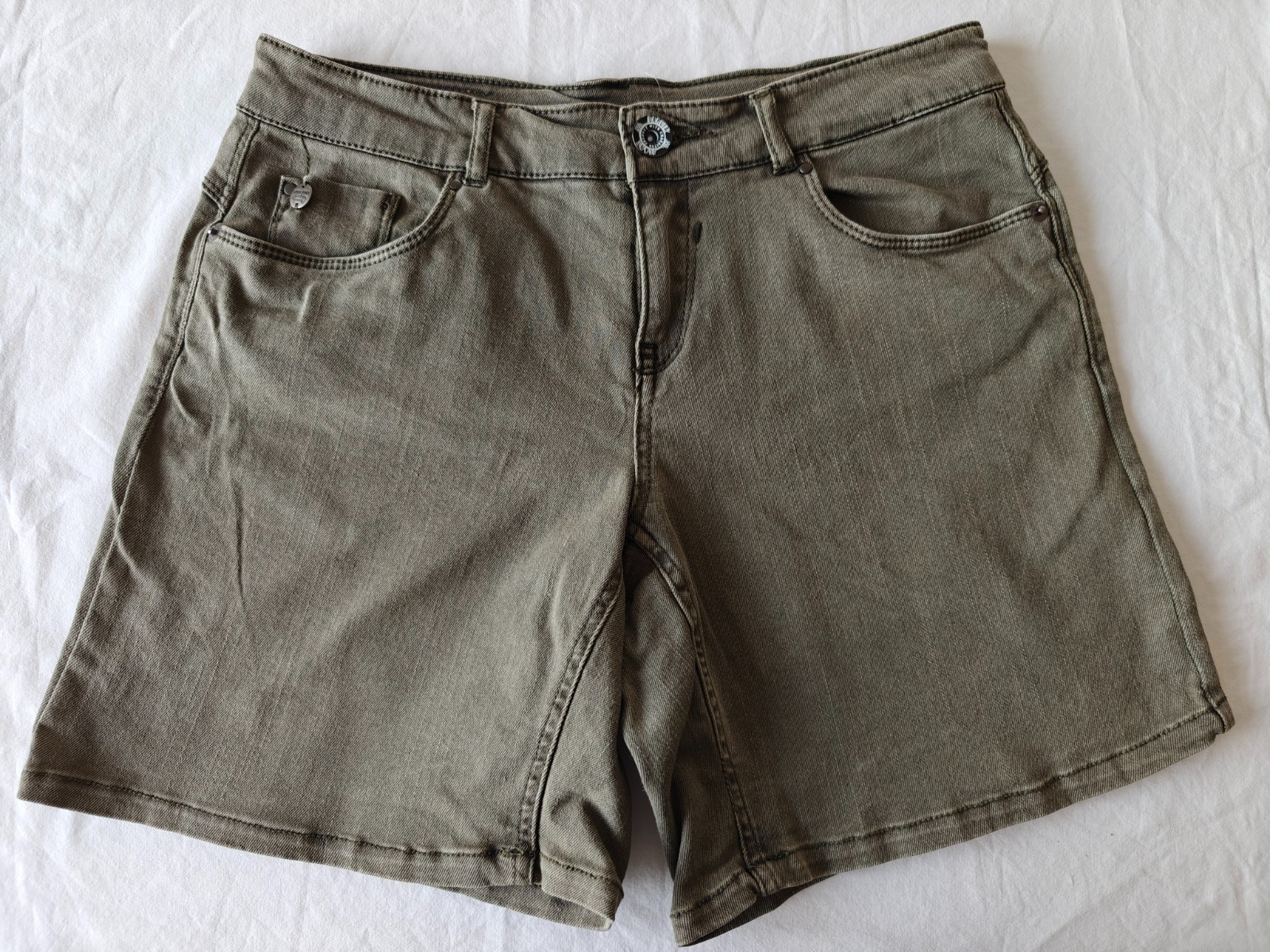 Garcia Jeans Women denim shorts cotton khaki grey colour, Short length, S size