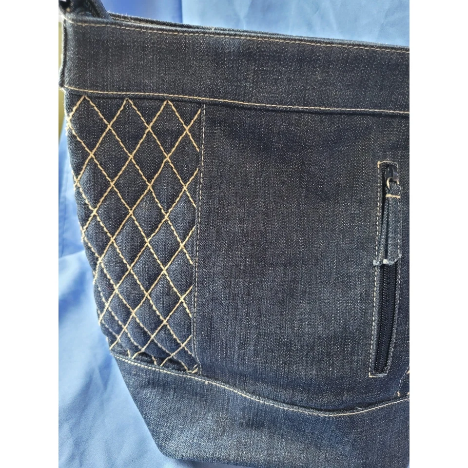 Vera Bradley Denim Shoulder Bucket Hobo Bag Tote Purse - Image 3 of 4