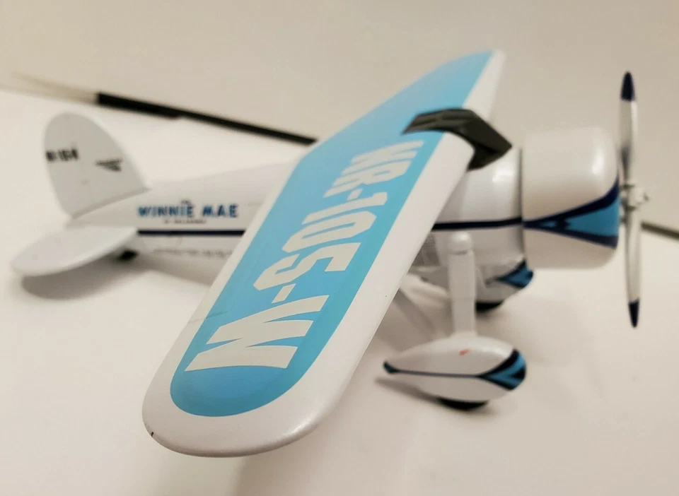 Tiger Spirit Exxon Winnie Mae Lockheed Vega Diecast Airplane Liberty Classics - Image 4 of 4